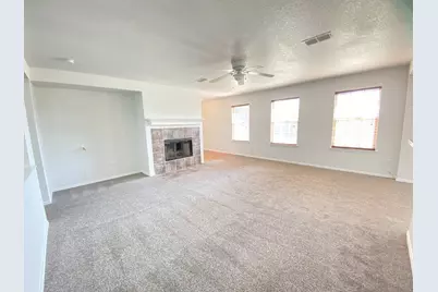 8016 Meadow View Trail, Fort Worth, TX 76120 - Photo 6