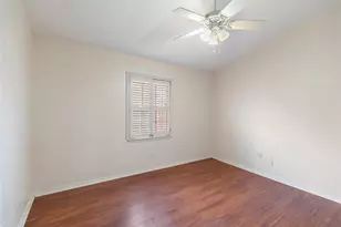 2406 Sunflower Dr, Arlington, TX 76014 - Photo 8