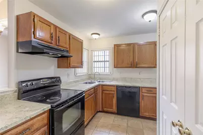 2406 Sunflower Drive, Arlington, TX 76014 - Photo 6