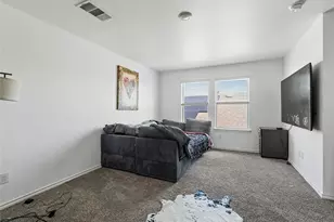 11321 Pecan Crk Dr, Providence Village, TX 76227 - Photo 8