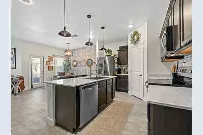 11321 Pecan Creek Drive, Providence Village, TX 76227 - Photo 6