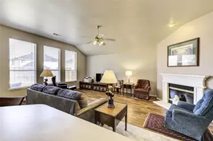 1703 Birch Ln, Corinth, TX 76210 - Photo 10