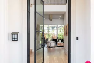 4539 Bobbitt Dr, Dallas, TX 75229 - Photo 2