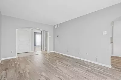 15931 Stillwood Street #2095, Dallas, TX 75248 - Photo 6