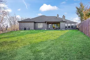 920 Oil Mill Rd, Van Alstyne, TX 75495 - Photo 2