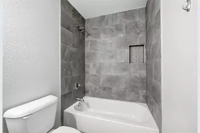 929 W Collins Street, Denison, TX 75020 - Photo 24