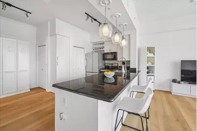 3225 Turtle Creek Boulevard #832, Dallas, TX 75219 - Photo 2