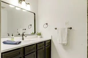 6023 E University Blvd, Dallas, TX 75206 - Photo 24