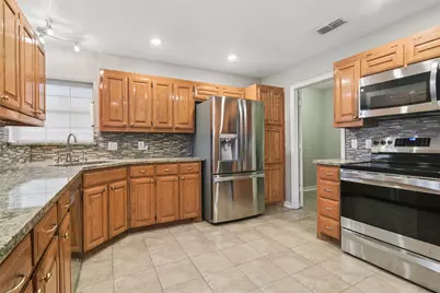 339 Meadow Drive, Ponder, TX 76259 - Photo 10