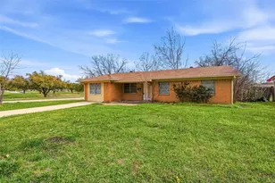 2502 Wanda Dr, Mesquite, TX 75149 - Photo 2