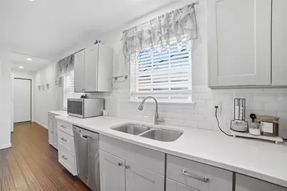 8142 Clear Springs Road, Dallas, TX 75240 - Photo 8