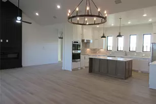 611 Willow Moon Ranch Rd, Crawford, TX 76638 - Photo 10