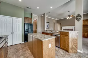 2399 Crystal Falls Dr, Frisco, TX 75036 - Photo 16