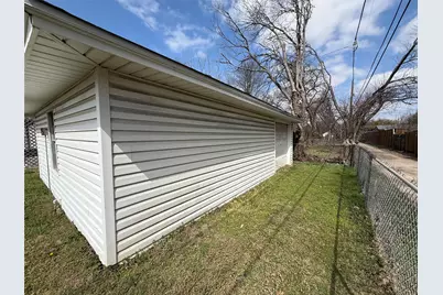 11002 Castolon Drive, Dallas, TX 75228 - Photo 24
