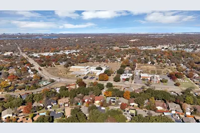 8525 Grumman Drive, Dallas, TX 75228 - Photo 34