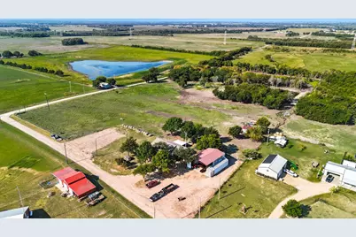 1118 Private Road 425, Whitewright, TX 75491 - Photo 34