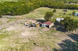 1118 Private Rd 425, Whitewright, TX 75491 - Photo 36