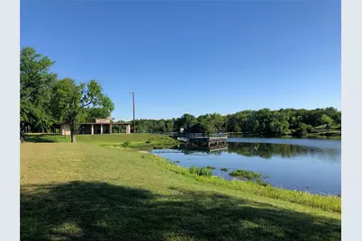 3200 Lake Como Drive #106, Fort Worth, TX 76107 - Photo 2