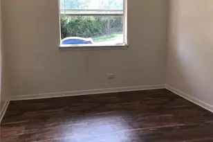 3200 Lake Como Dr, Fort Worth, TX 76107 - Photo 6