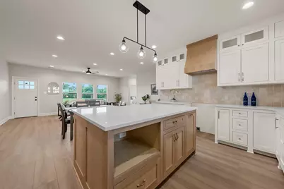 5200 Bogey Lane, Waco, TX 76708 - Photo 12