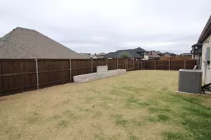 218 Mockingbird Dr, Waxahachie, TX 75165 - Photo 24