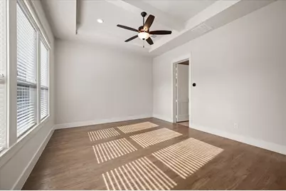 449 Jones Street, Grapevine, TX 76051 - Photo 10