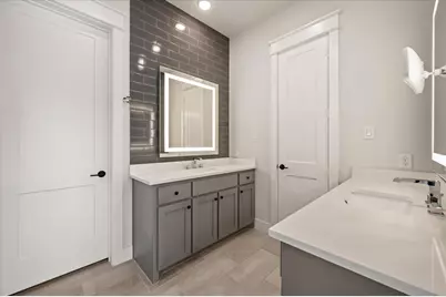 449 Jones Street, Grapevine, TX 76051 - Photo 12