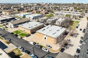 2404 Louise St, Denton, TX 76201 - Photo 4