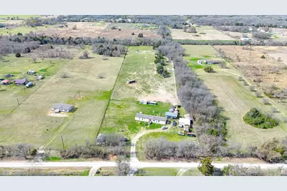 706 County Road 2260, Corsicana, TX 75109 - Photo 2