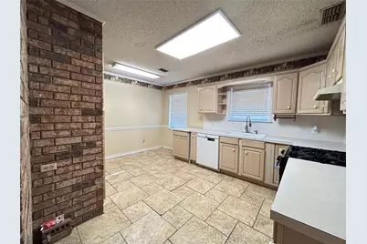 801 Pampa Street, Sulphur Springs, TX 75482 - Photo 6