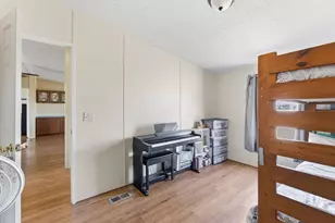 3155 Shady Creek Cir, Red Oak, TX 75154 - Photo 18