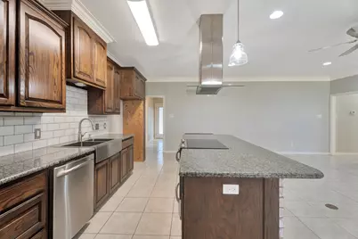 3709 Winding Way, Granbury, TX 76049 - Photo 14