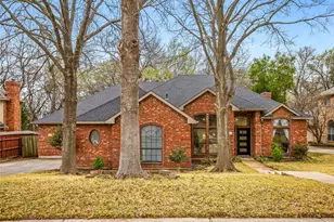 822 Longmeadow Ct, DeSoto, TX 75115 - Photo 4