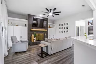 822 Longmeadow Ct, DeSoto, TX 75115 - Photo 10