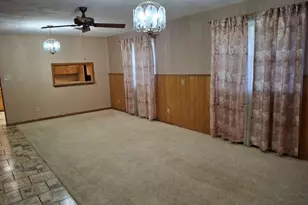 602 West St, Hico, TX 76457 - Photo 8