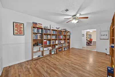 1807 Westcrest Drive, Arlington, TX 76013 - Photo 10