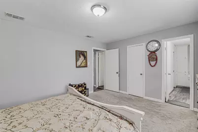 112 Robin Drive, Burleson, TX 76028 - Photo 12