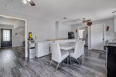 112 Robin Drive, Burleson, TX 76028 - Photo 8