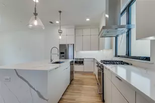 2703 Kimsey Dr, Dallas, TX 75235 - Photo 10