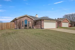 227 Lake Texoma Dr, Wylie, TX 75098 - Photo 4