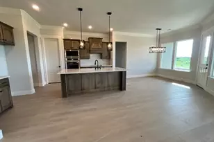 405 Texas Sage Trl, Weatherford, TX 76085 - Photo 6