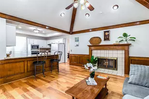 2337 Fox Glenn Cir, Bedford, TX 76021 - Photo 10