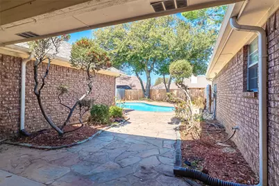 2337 Fox Glenn Circle, Bedford, TX 76021 - Photo 24