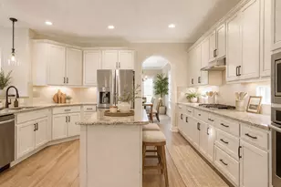 221 Chapel Hill Dr, Prosper, TX 75078 - Photo 2