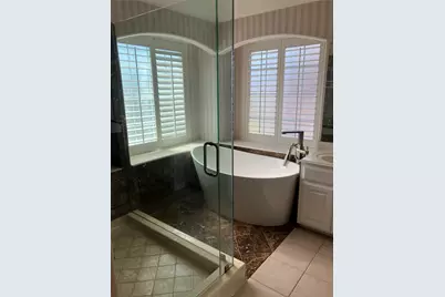 1216 Tioga Drive, Irving, TX 75063 - Photo 12
