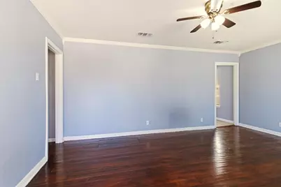 1809 Maple Street, Grand Prairie, TX 75050 - Photo 6