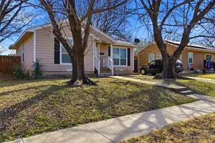 1809 Maple St, Grand Prairie, TX 75050 - Photo 2