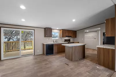 107 Valley Street, Bridgeport, TX 76426 - Photo 6