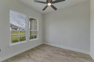 413 Texas Sage Trl, Weatherford, TX 76085 - Photo 12