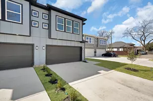 1405 Barry Ave, Dallas, TX 75223 - Photo 4